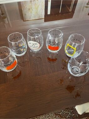 FRIENDS Clear Stemless Wine Glasses with Orange and Yellow Accents